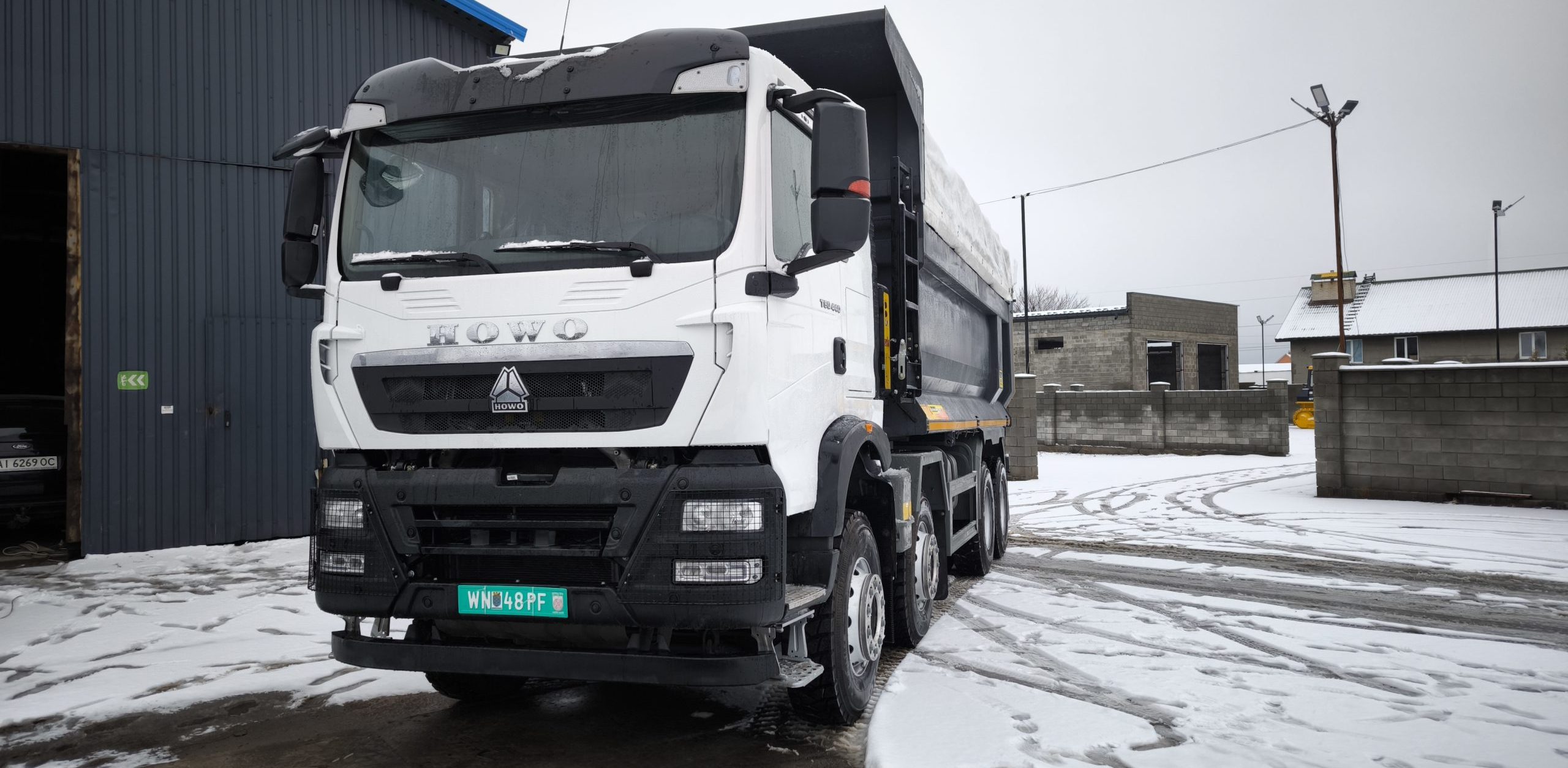 Самоскид HOWO TX 8×4 Фото - 4
