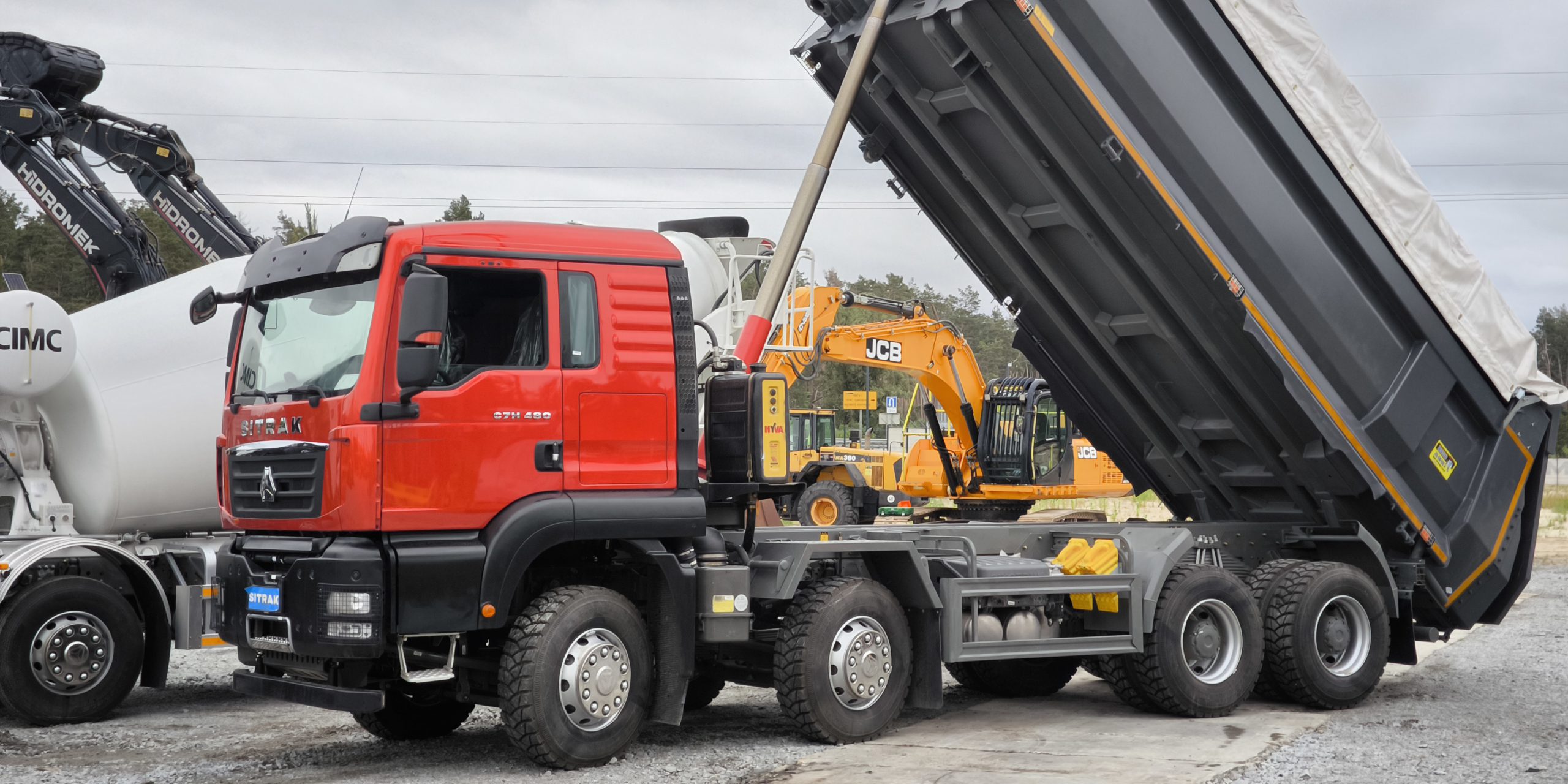 Самоскид SITRAK C7H 8×4 Фото - 3