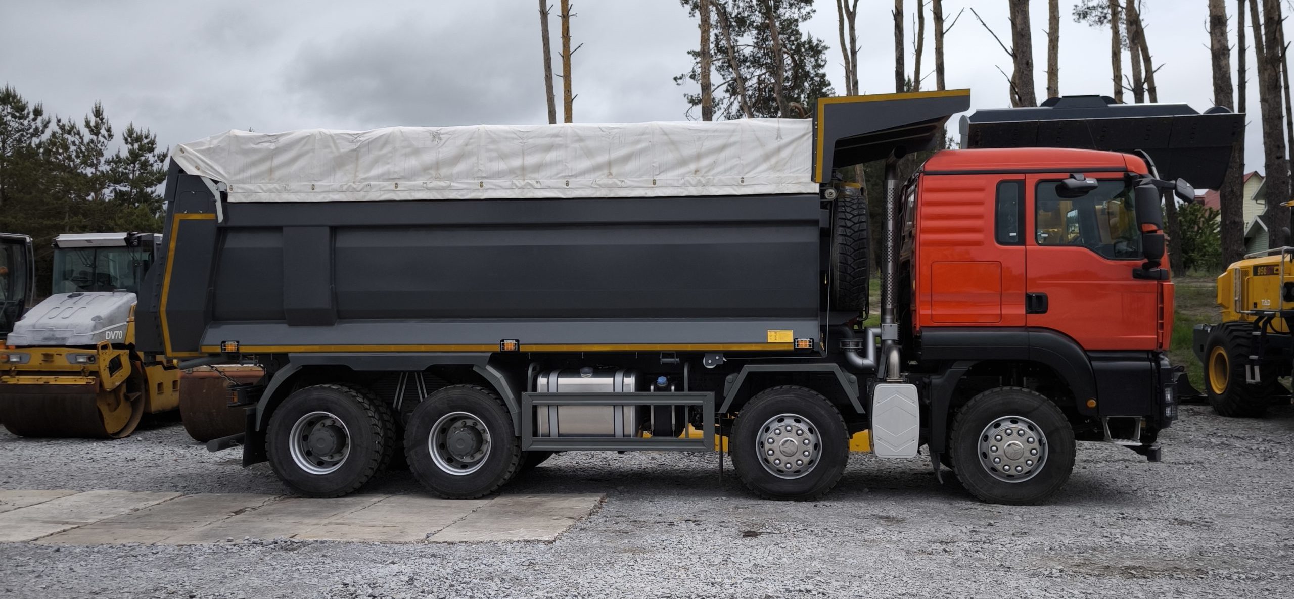 Самоскид SITRAK C7H 8×4 Фото - 2