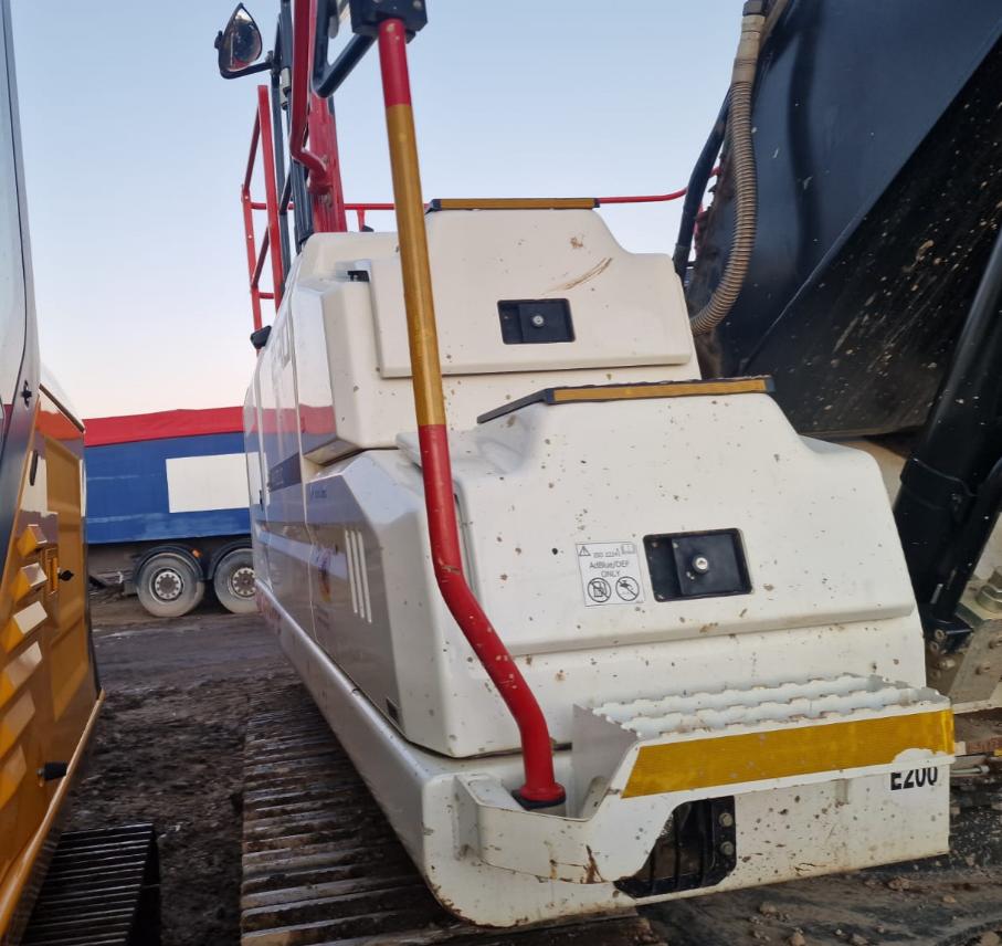 Гусеничний екскаватор Hidromek HMK 230LC Фото - 7
