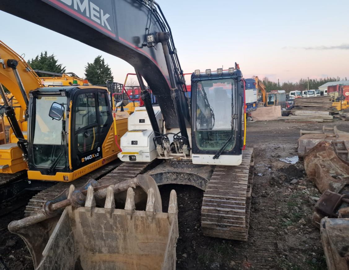 Гусеничний екскаватор Hidromek HMK 230LC Фото - 4