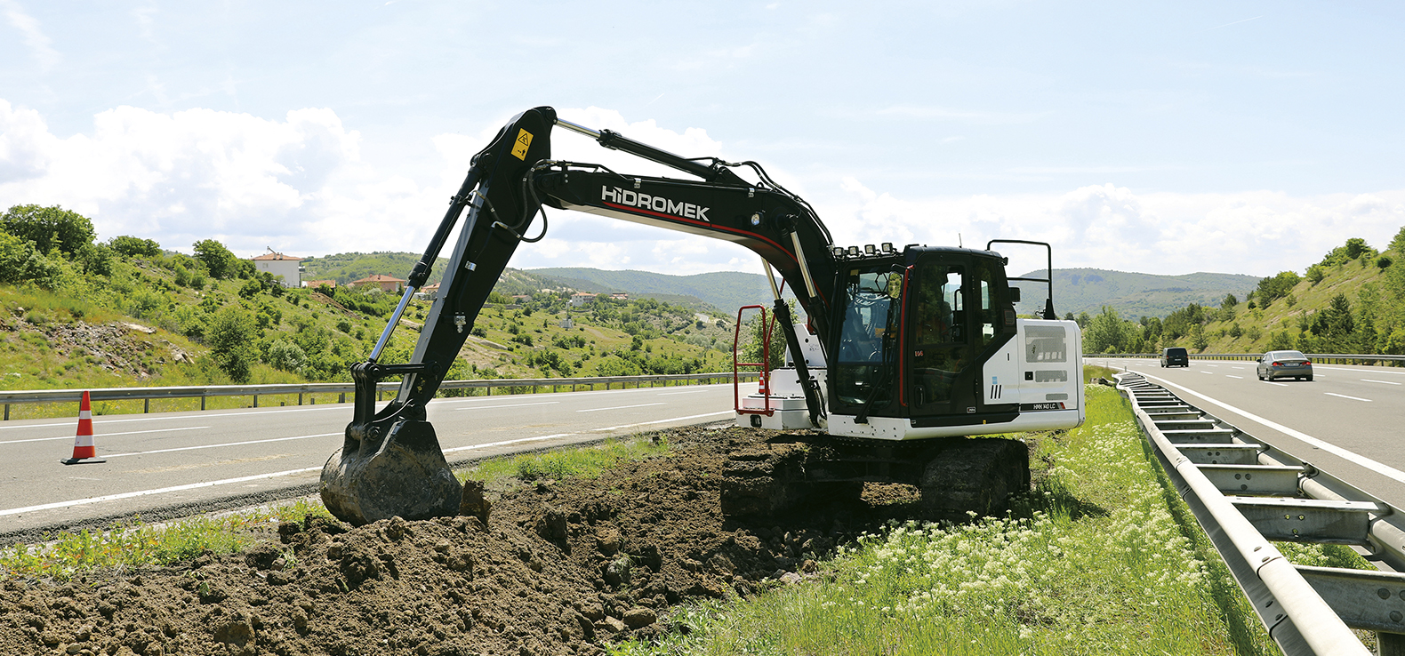 HIDROMEK HMK 140 LC Фото - 1