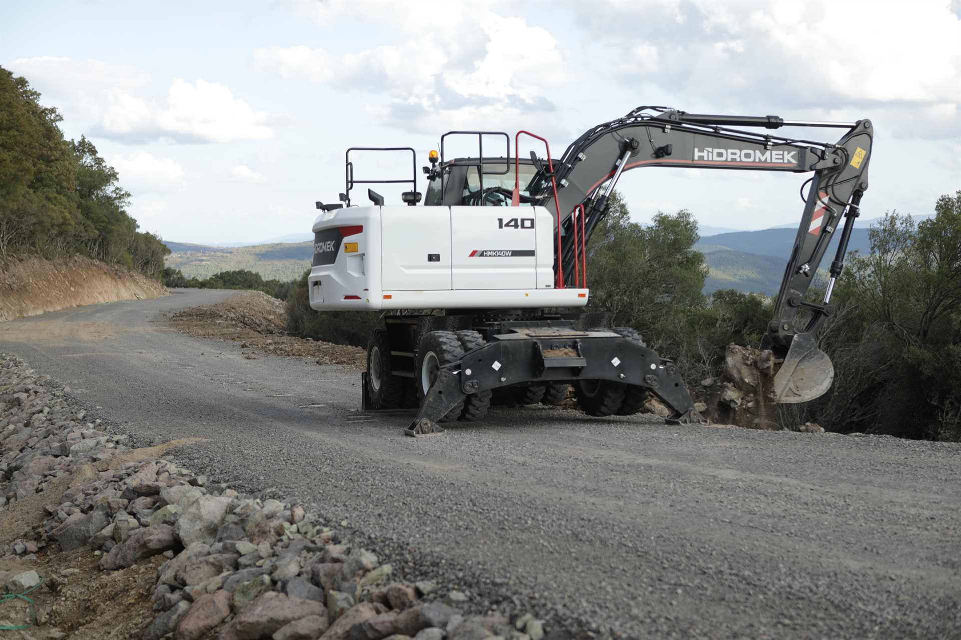 HIDROMEK HMK 140 W Фото - 1