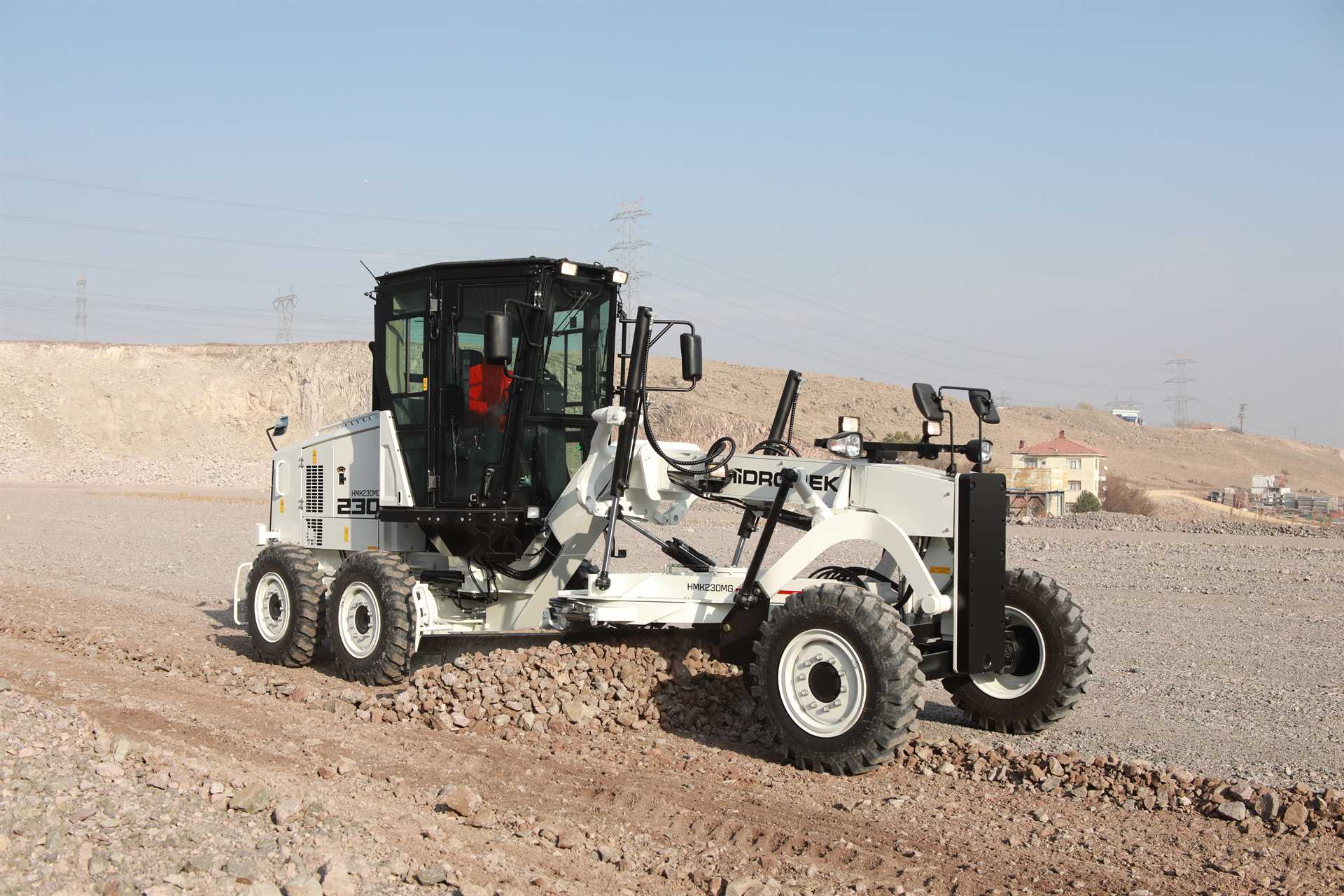 АВТОГРЕЙДЕР HIDROMEK HMK 230 MG Фото - 3