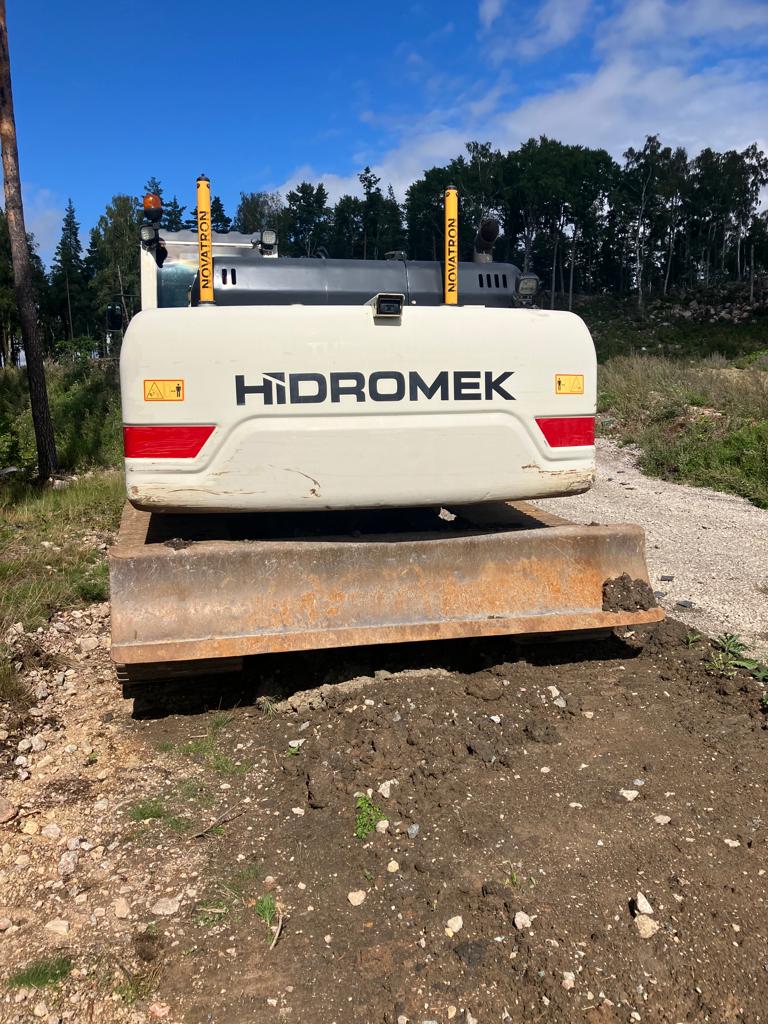 Гусеничний екскаватор HIDROMEK HMK 220 LC 2016 Фото - 3
