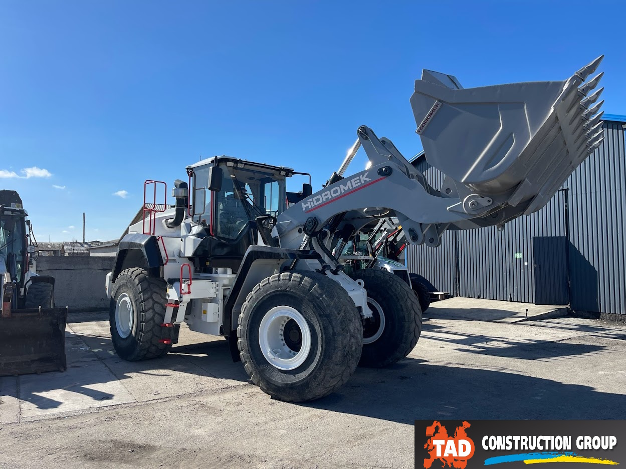 Фронтальний навантажувач HIDROMEK HMK 640 WL