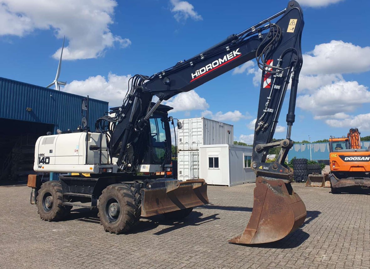 Колісний екскаватор HIDROMEK HMK 140W 2019