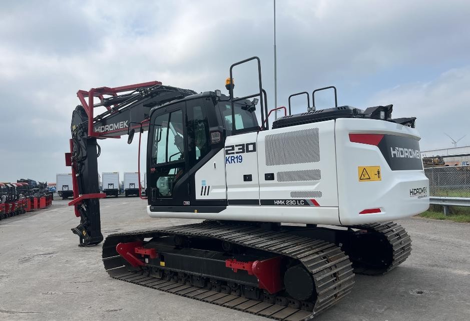 Гусеничний екскаватор Hidromek HMK230LC-4 Фото - 2