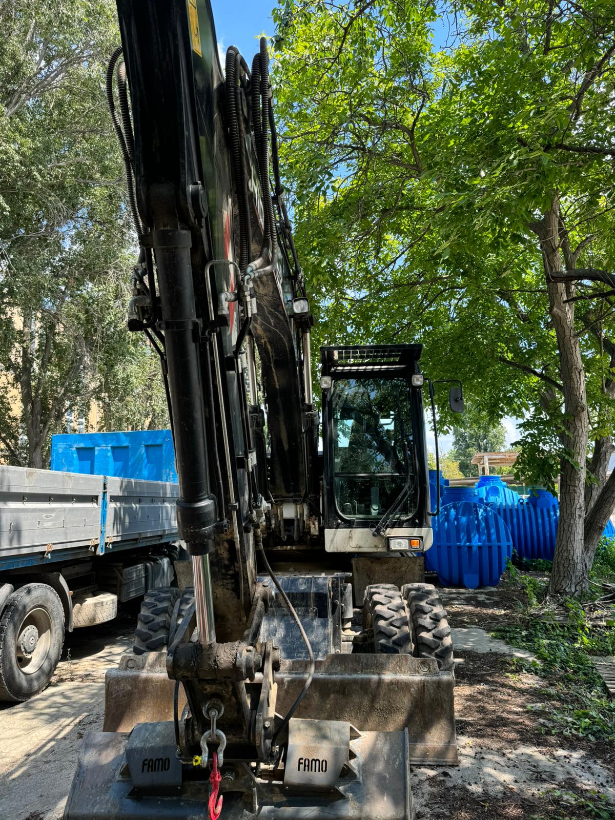 Колісний екскаватор Hidromek HMK 140W Фото - 7