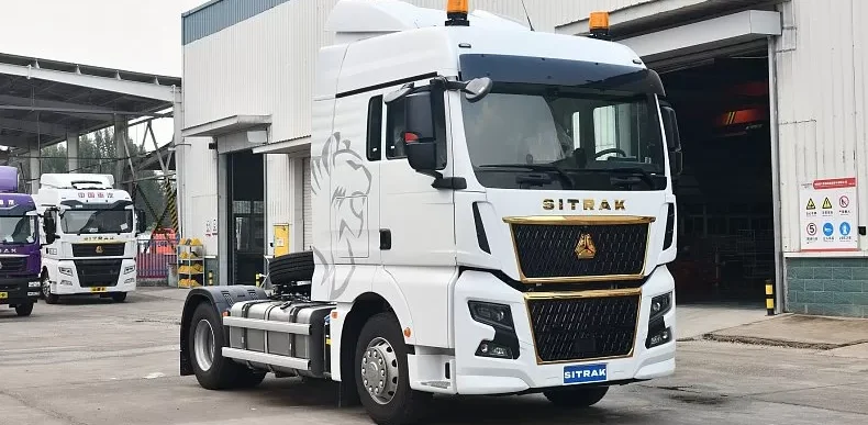 Седельный тягач SITRAK C7H 4×2 Фото - 1