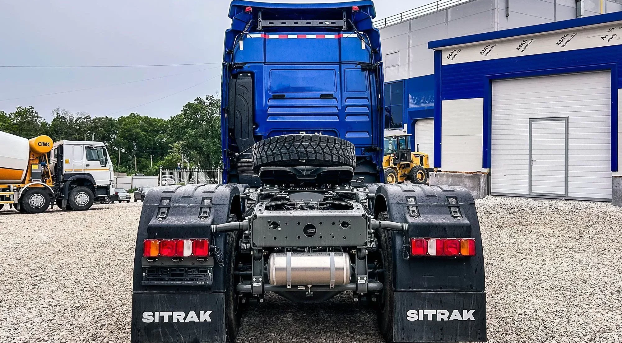Седельный тягач SITRAK C7H 6×4 Фото - 5